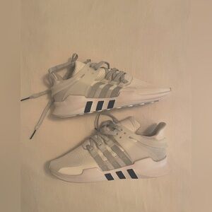 Adidas Women’s Light Beige Lace-Up Athletic Sneakers